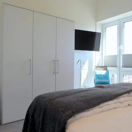 Penthouse Kiebitz, Am Alten Deich 18 7 *